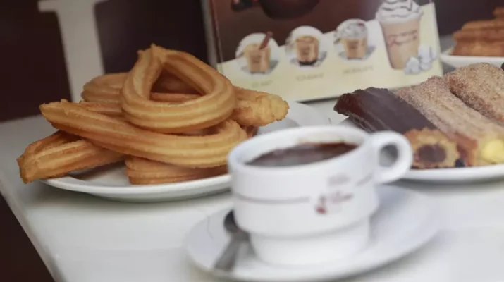 Cierre de churrería en Málaga por incumplimiento de normativa
