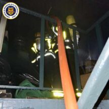 Desalojo de emergencia en Romerijo tras declararse un fuego en sus cocinas
