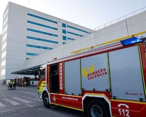 Qué ocurrió con el trabajador atendido tras el incendio de un restaurante de Torrevieja
